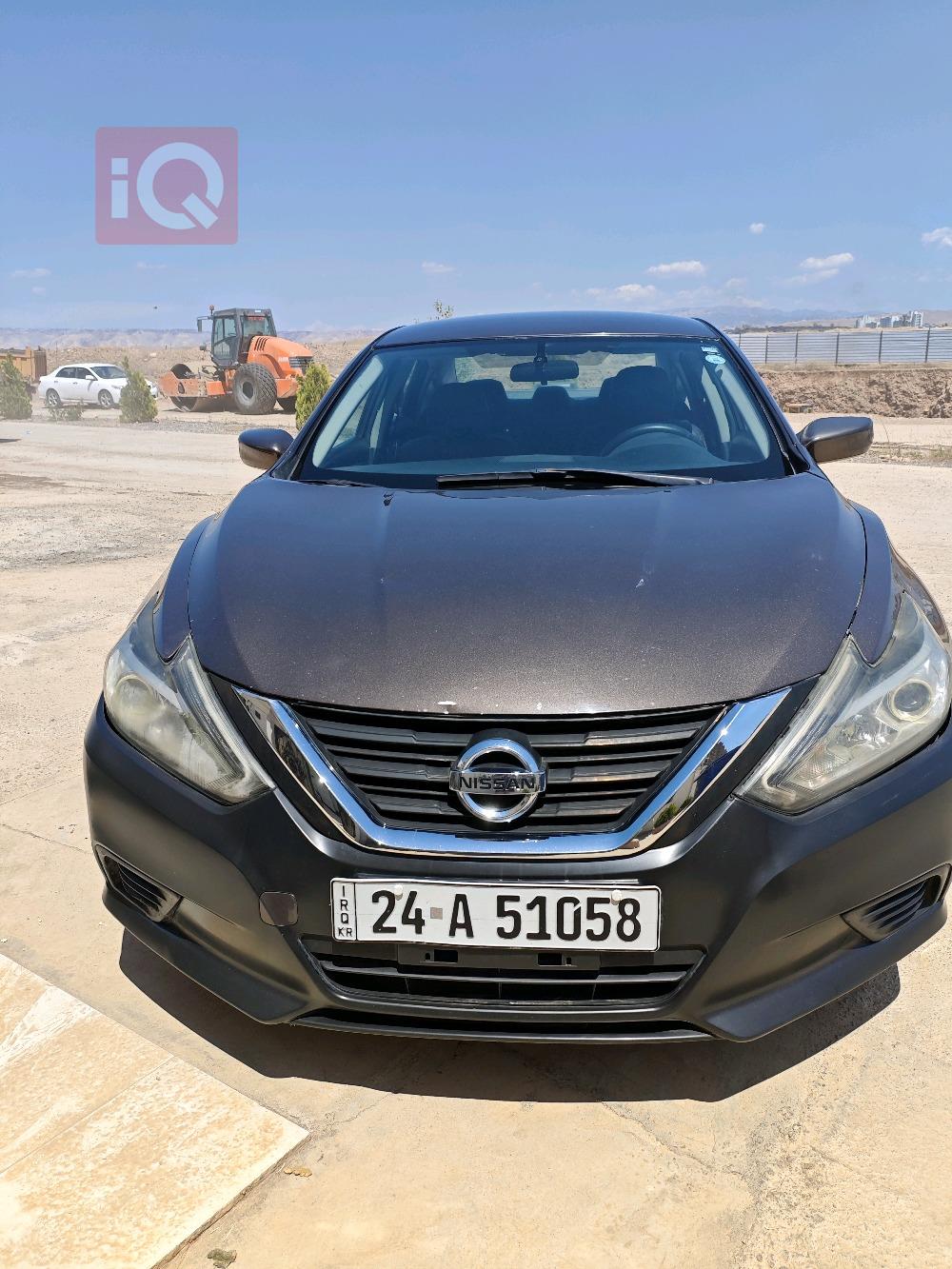 Nissan Altima